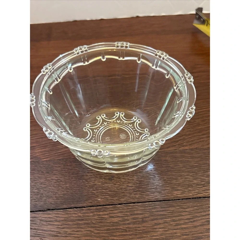 Crystal‎ Clear Industries Clear Glass Bowl  Beads Panels Number 12